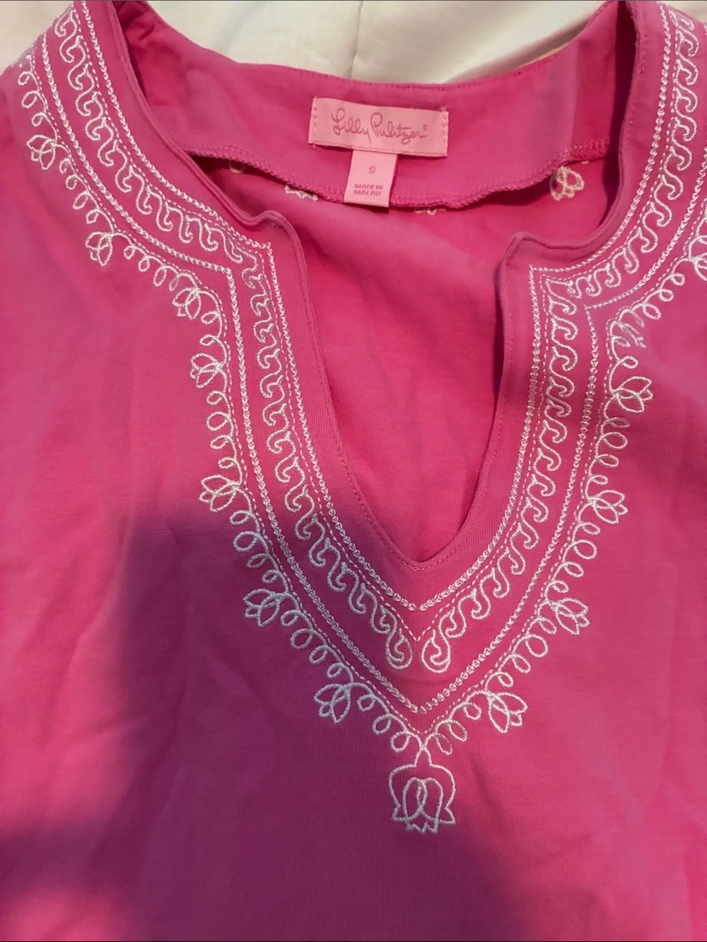 Lilly Pulitzer Pink V‑Neck Embroidered Tunic